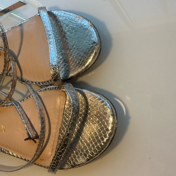 Stuart Weizman silver sandals size 8 - Picture 10 of 10